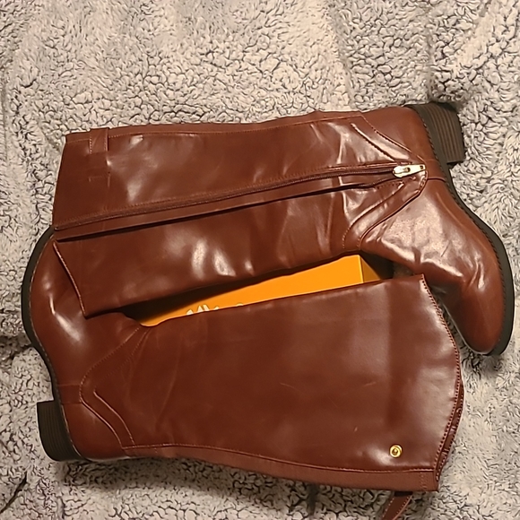 Riding boots - Picture 1 of 6